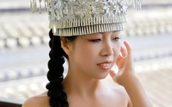 美女裸身无档图片视频